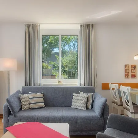 Apartment 9 *